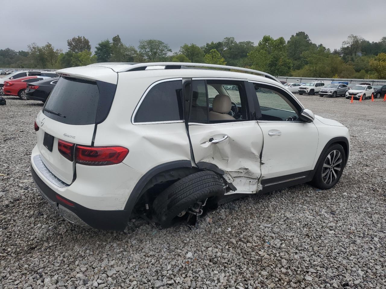 MERCEDES-BENZ GLB-CLASS 250 4MATIC