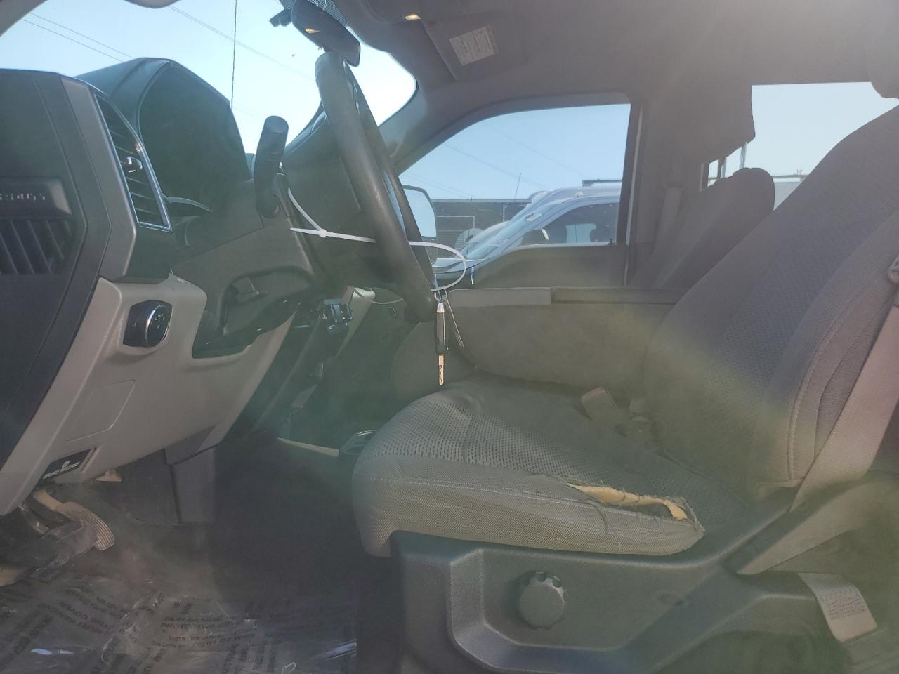 Lot #3309229617 2019 FORD F350 SUPER