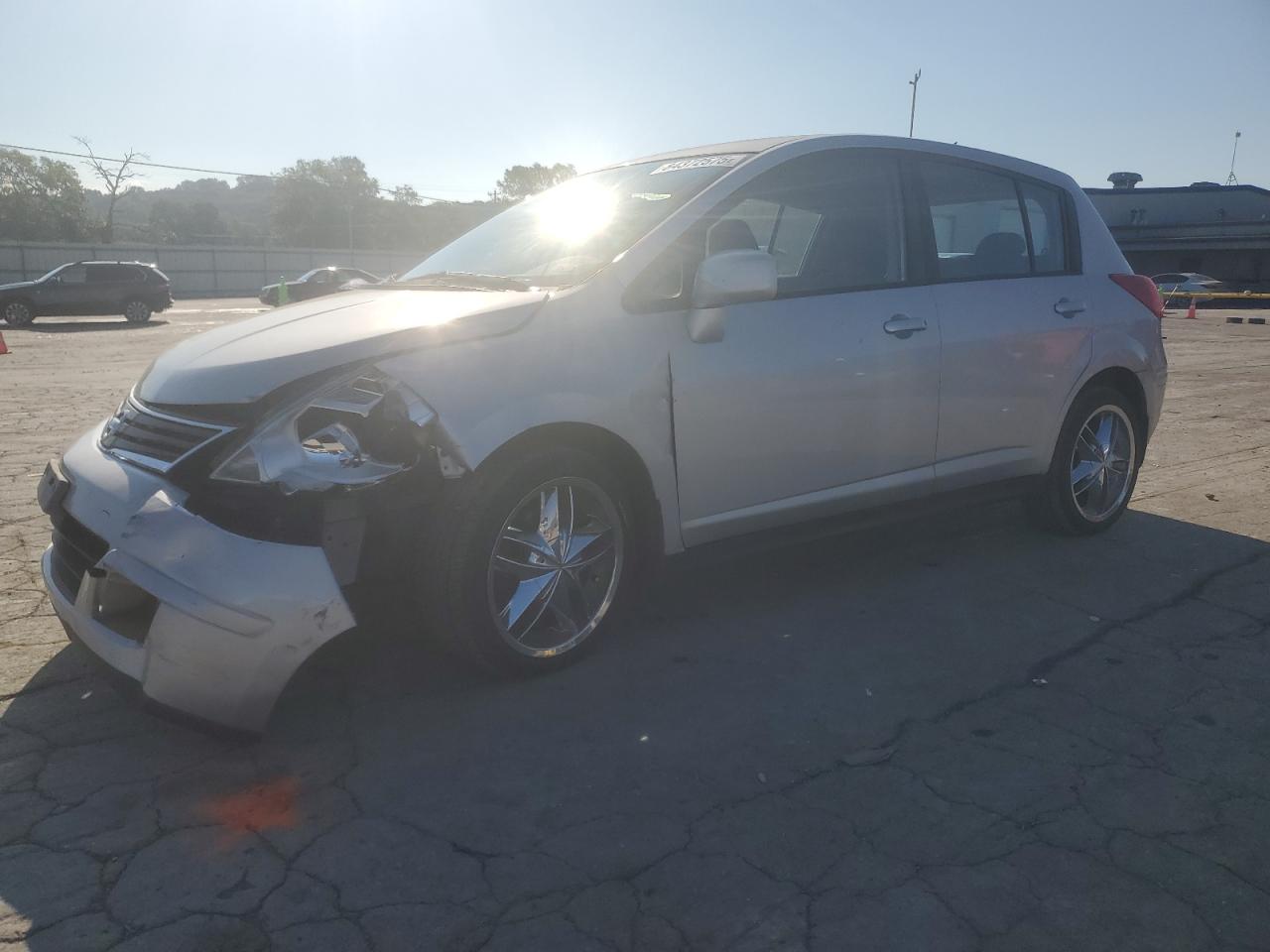 NISSAN VERSA S