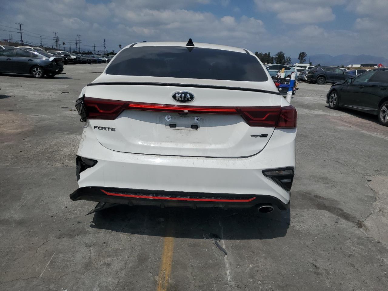 KIA FORTE GT LINE