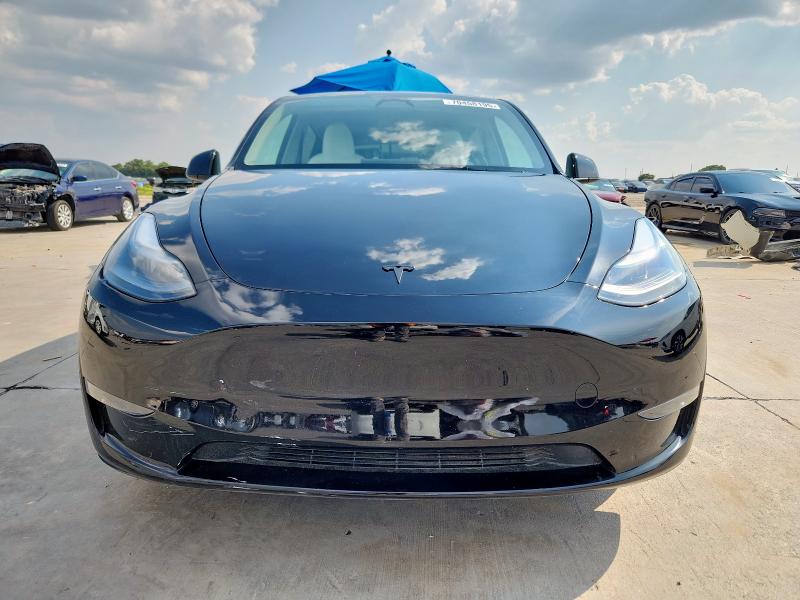 2024 TESLA MODEL Y 7SAYGDEF0RA317021