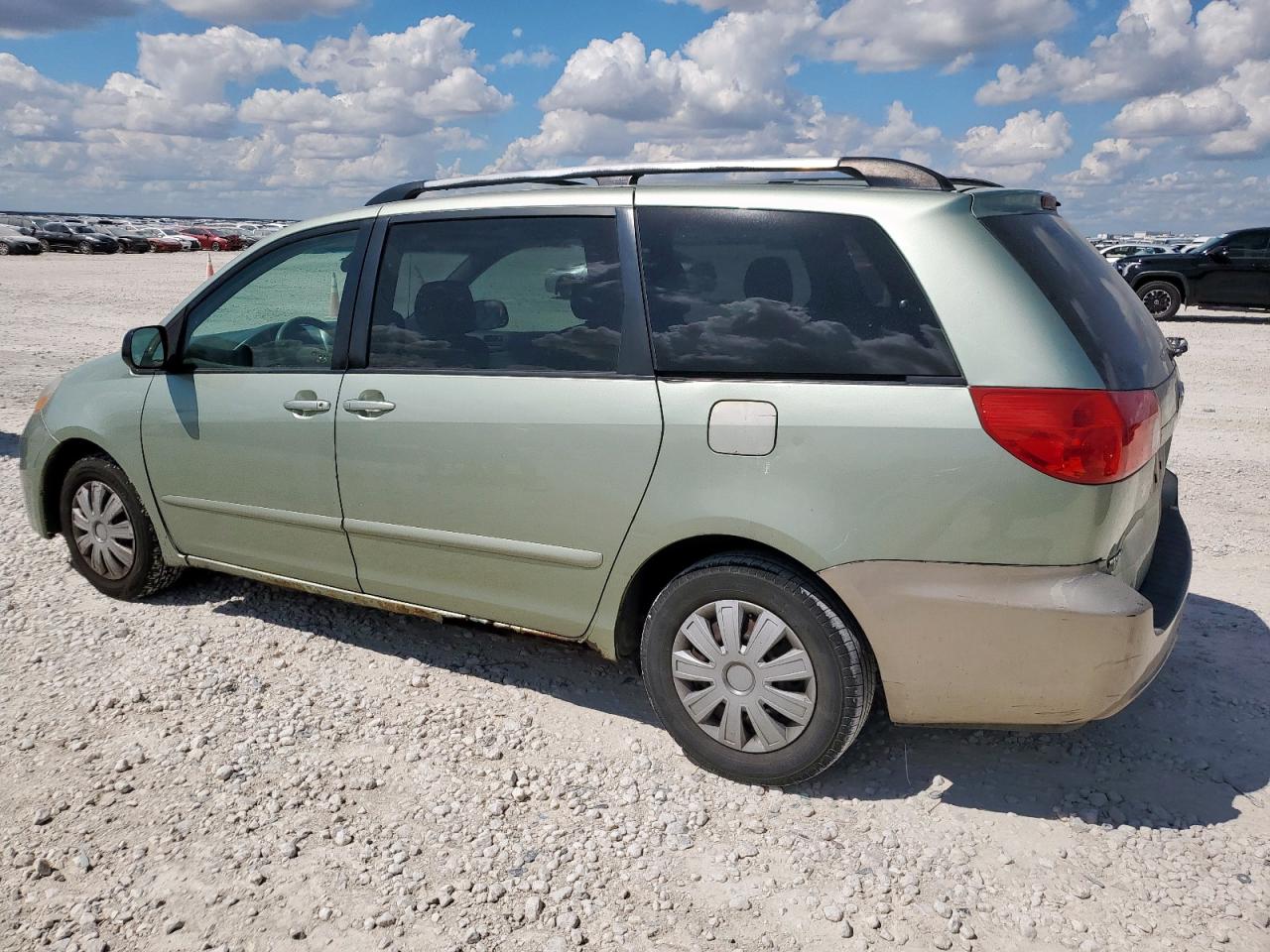 Lot #3302773337 2008 TOYOTA SIENNA CE