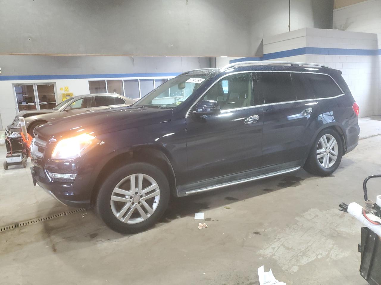 Lot #3259535118 2015 MERCEDES-BENZ GL 450 4MA