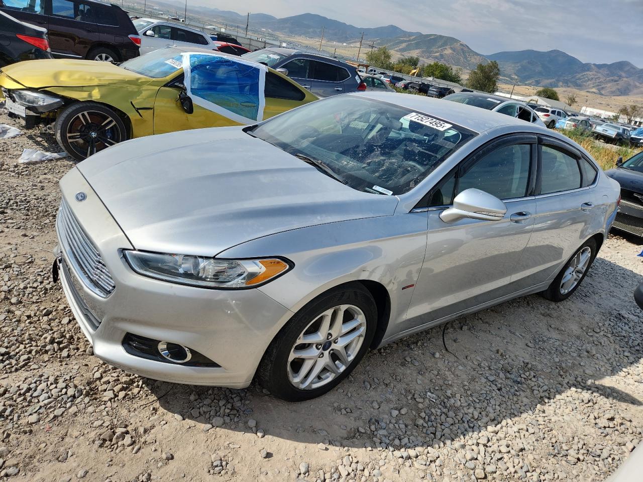 FORD FUSION SE