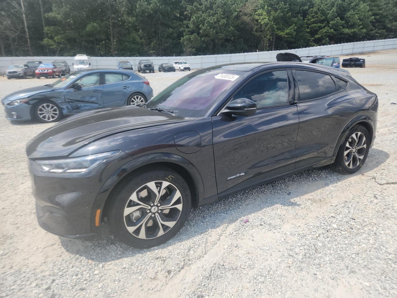 FORD MUSTANG PREMIUM