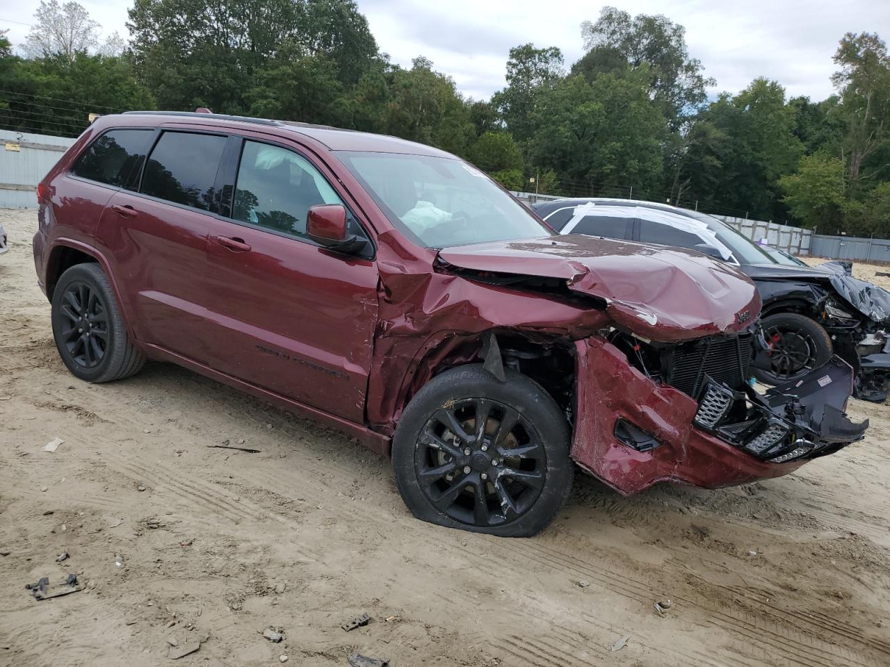 JEEP GRAND CHEROKEE LAREDO