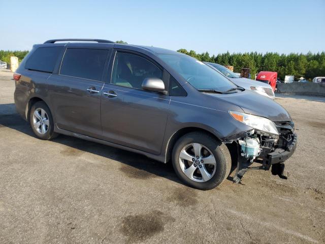 2019 TOYOTA SIENNA LE 5TDKZ3DC2KS981646