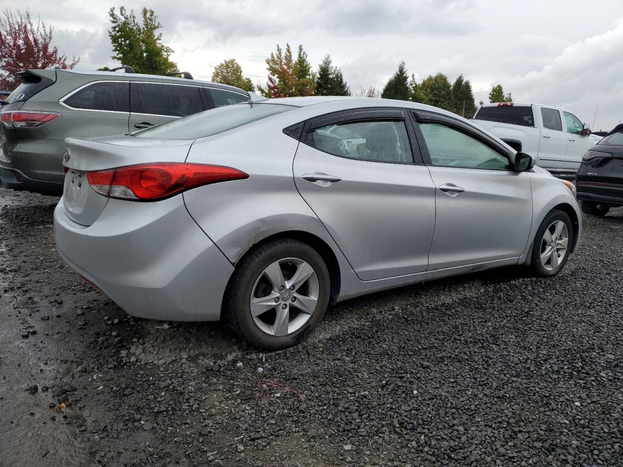 HYUNDAI ELANTRA GLS