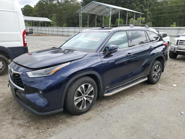 TOYOTA HIGHLANDER