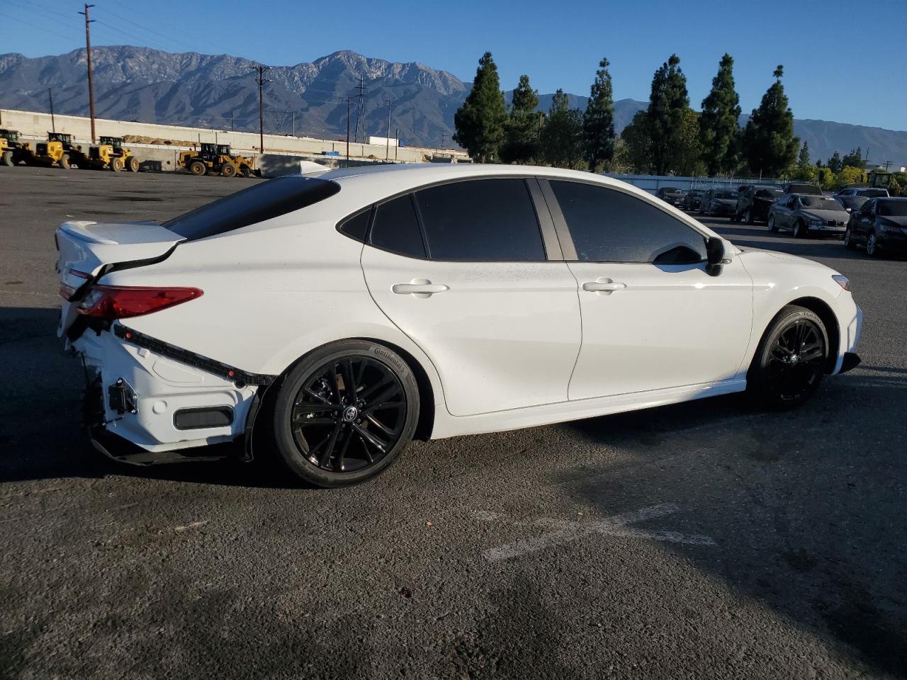TOYOTA CAMRY XSE