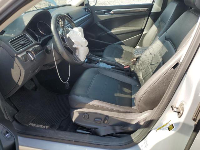 2017 VOLKSWAGEN PASSAT SE 1VWBT7A37HC005401