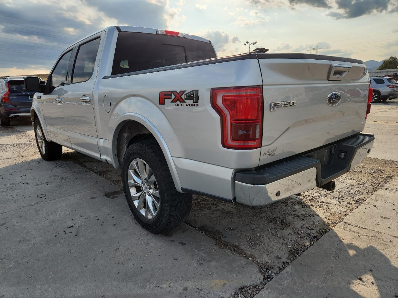FORD F-150 SUPERCREW