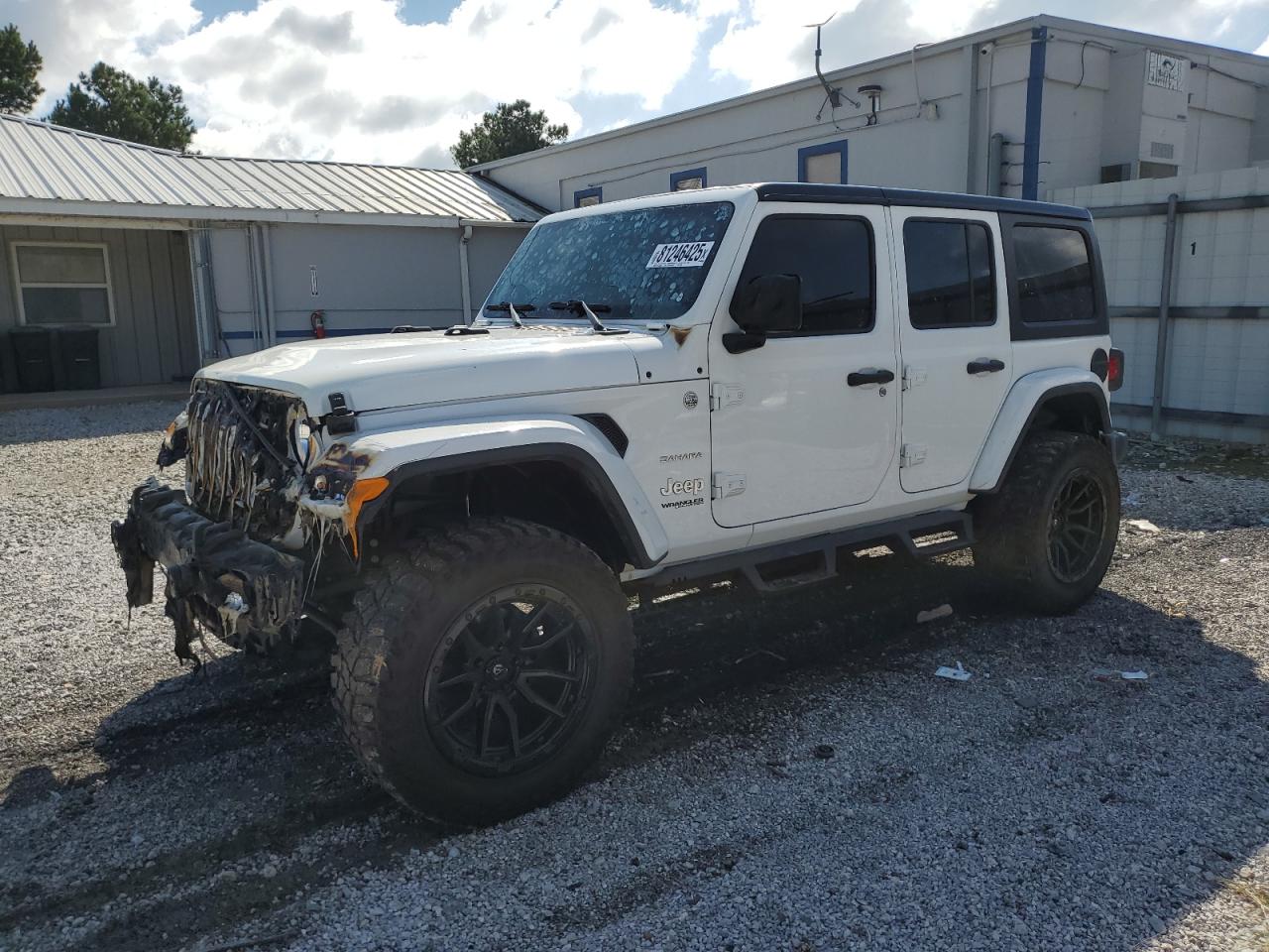  Salvage Jeep Wrangler