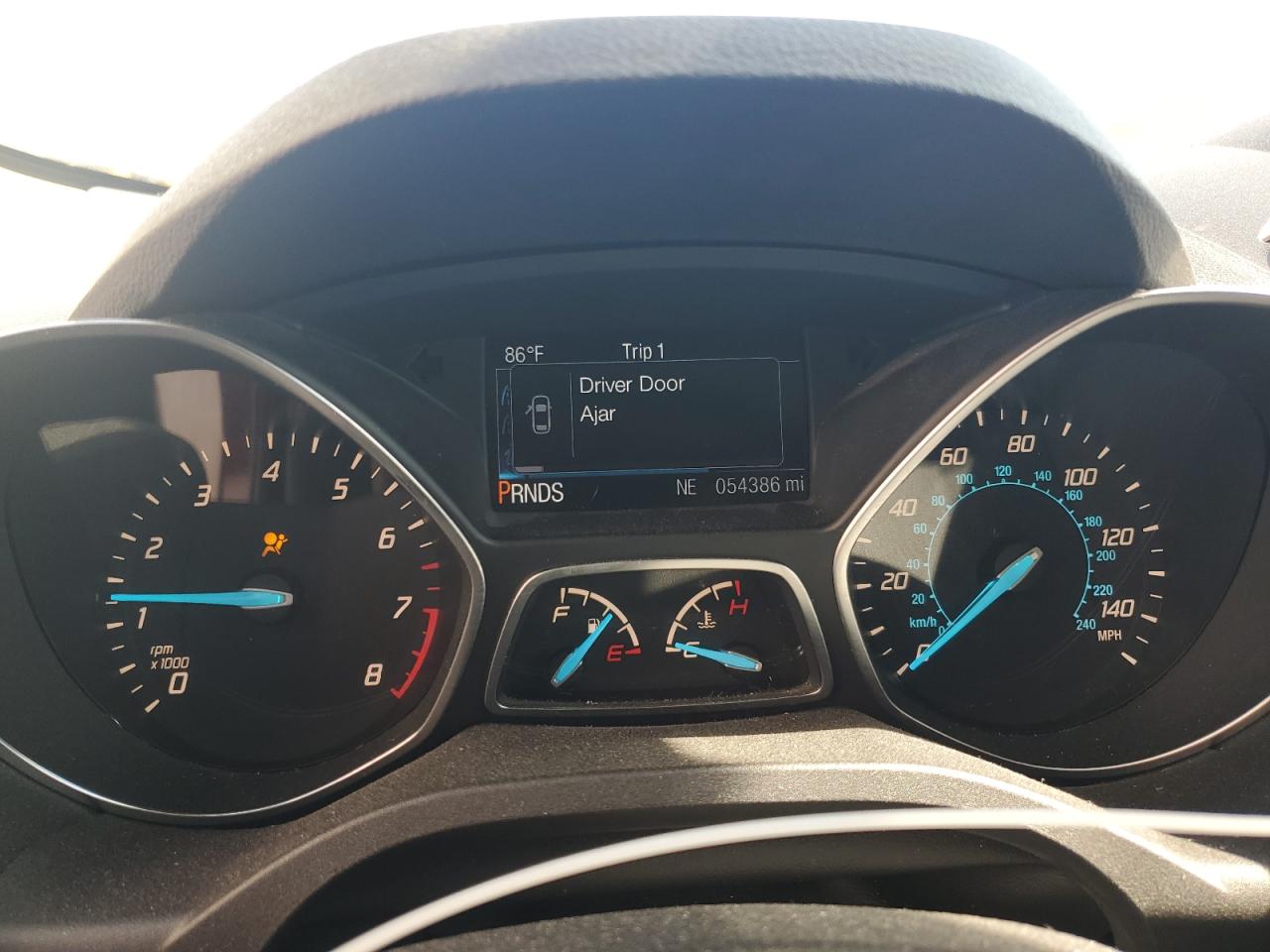 FORD ESCAPE TITANIUM