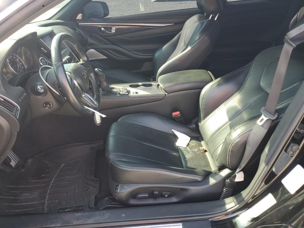 INFINITI Q60 RED SPORT 400