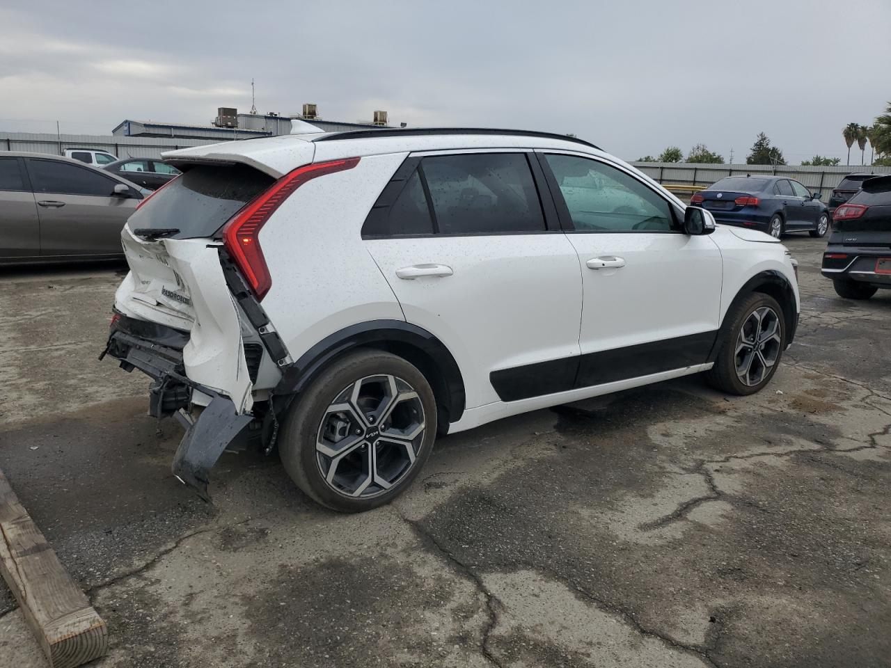 KIA NIRO EX