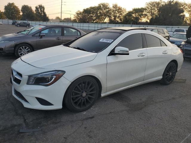MERCEDES-BENZ CLA 250 4M