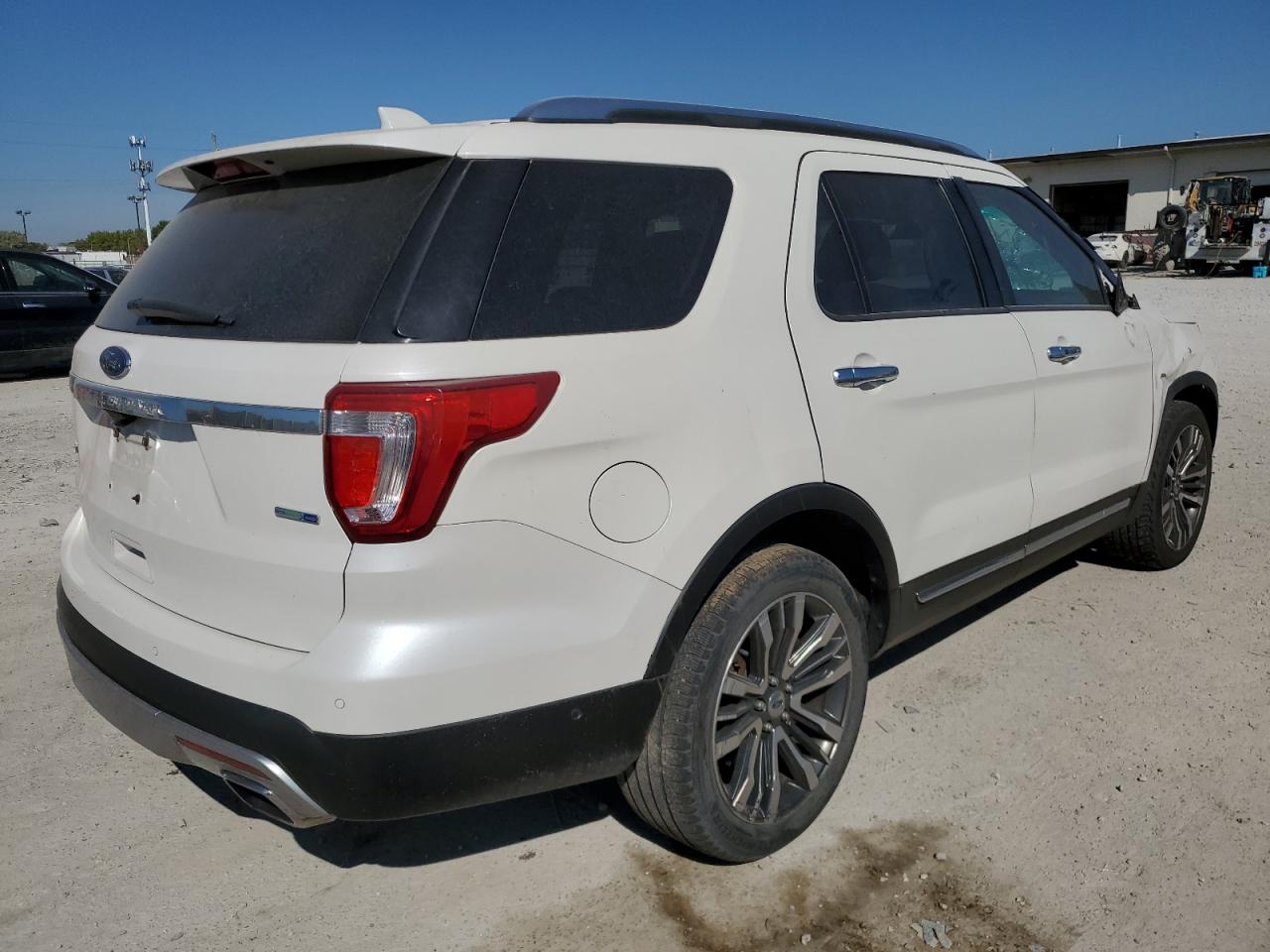FORD EXPLORER PLATINUM
