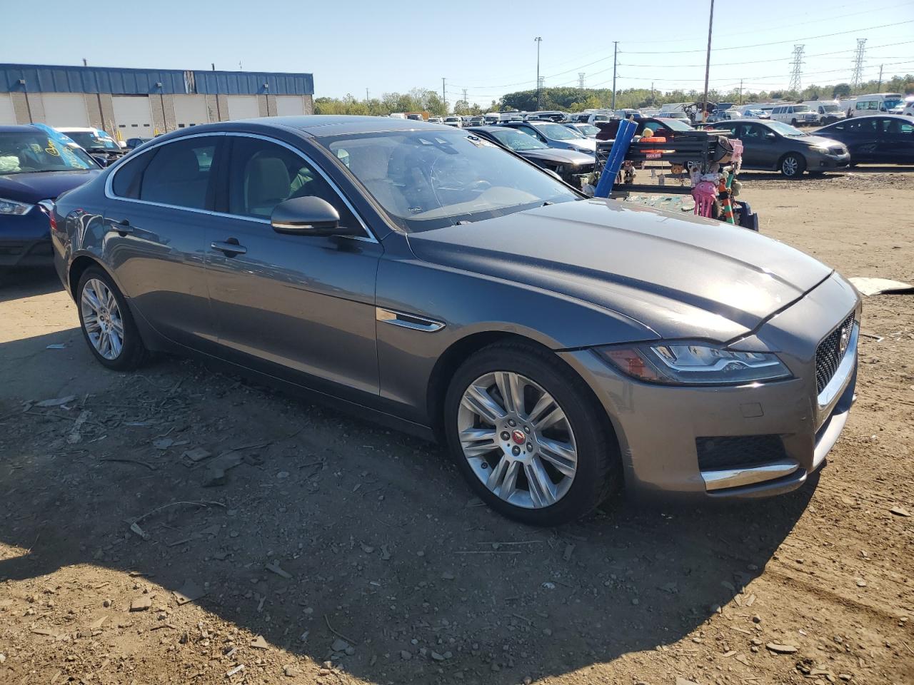JAGUAR XF PREMIUM