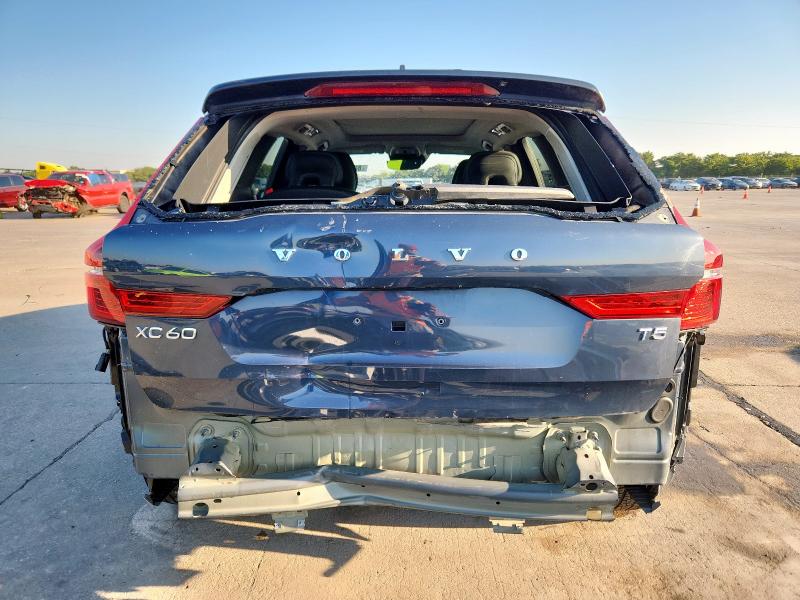 2021 VOLVO XC60 T5 YV4102DL1M1864363
