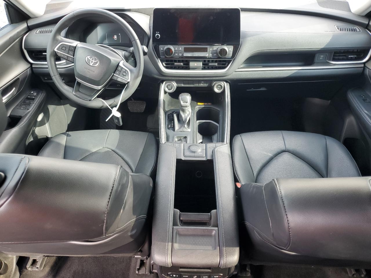 TOYOTA HIGHLANDER XLE