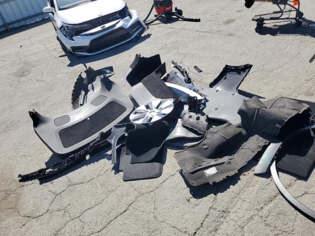 2022 TESLA MODEL Y 7SAYGDEEXNF519143