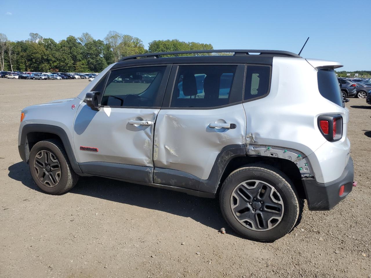 JEEP RENEGADE TRAILHAWK