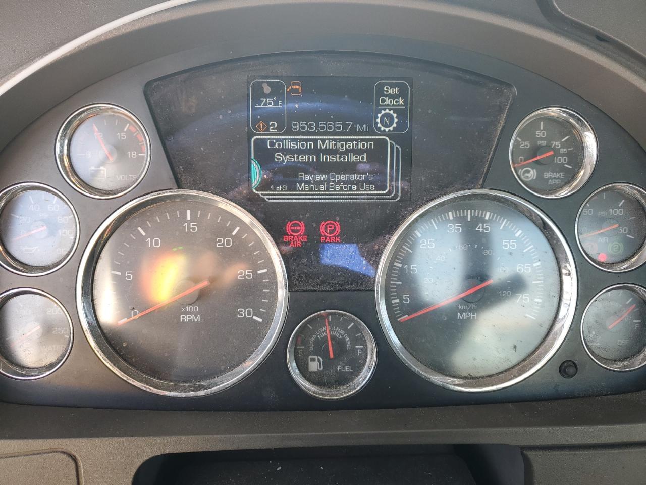 Lot #3274712791 2014 KENWORTH T680