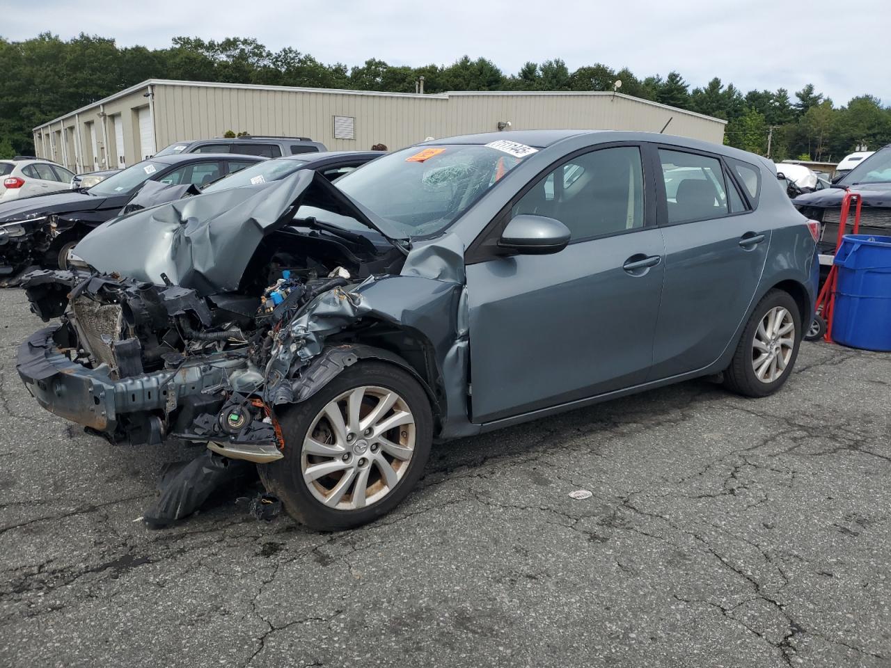 MAZDA 3 I