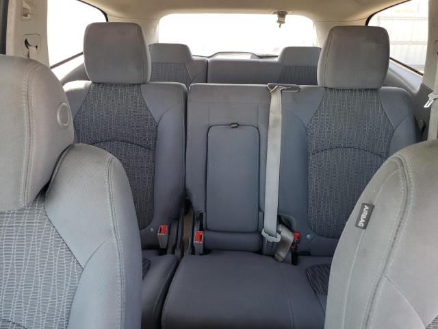 2017 CHEVROLET TRAVERSE LS 1GNKRFKD2HJ331001