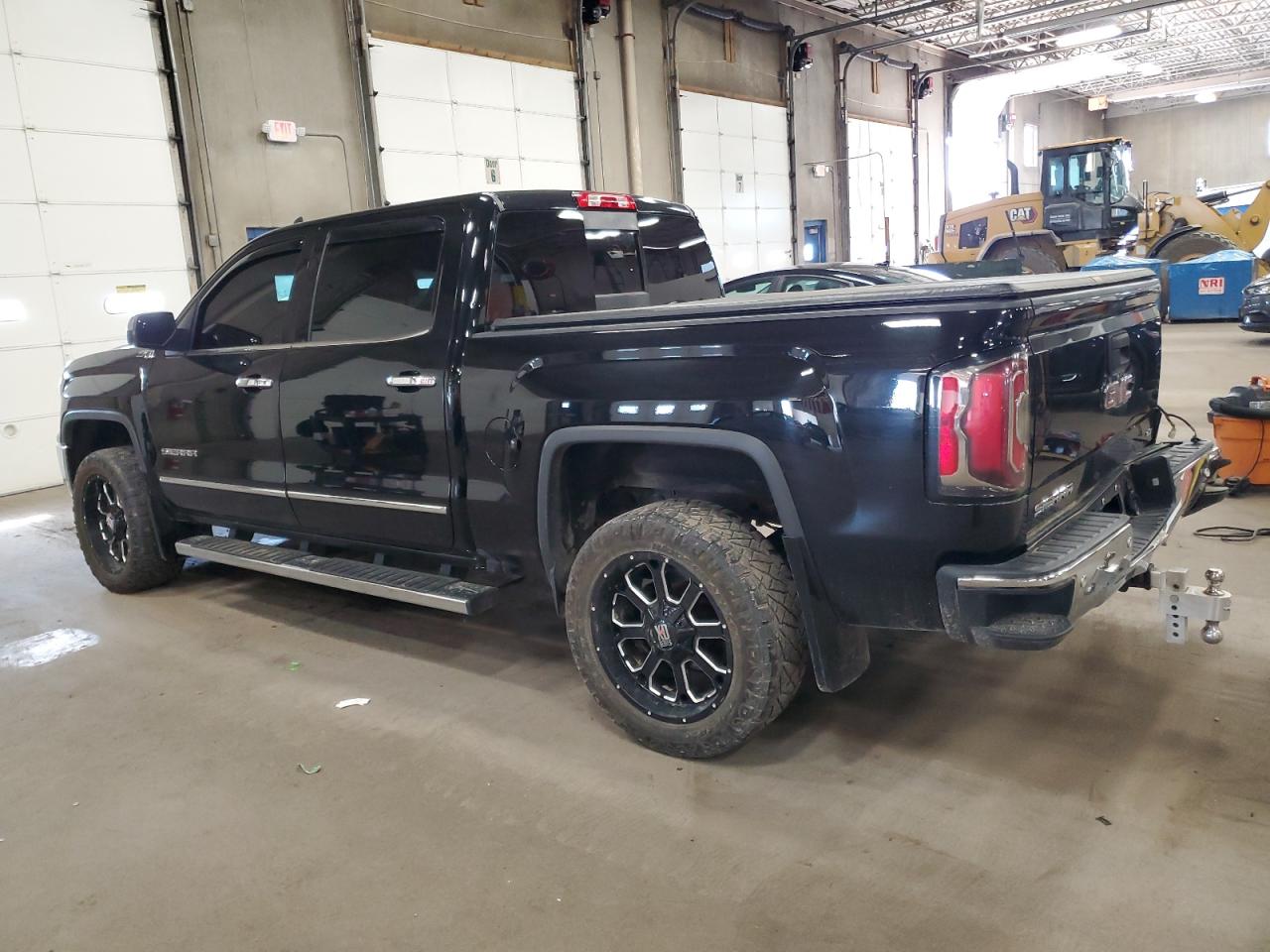 GMC SIERRA K1500 SLT