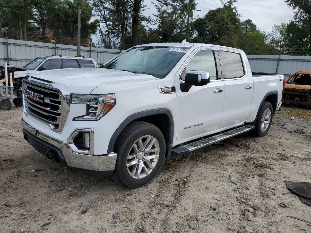 GMC SIERRA 1500 K1500 SLT