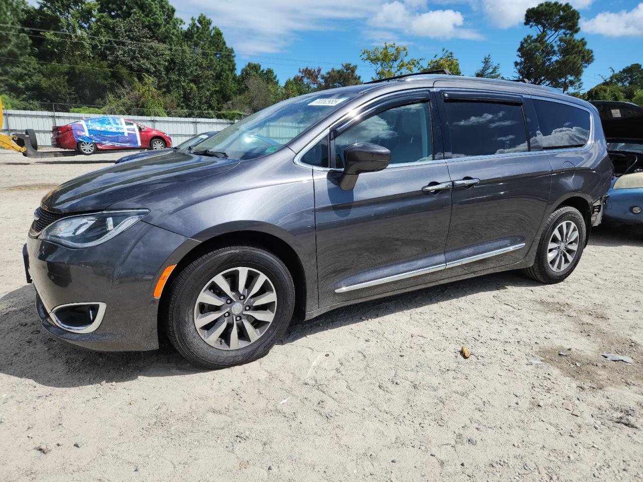 CHRYSLER PACIFICA TOURING L PLUS