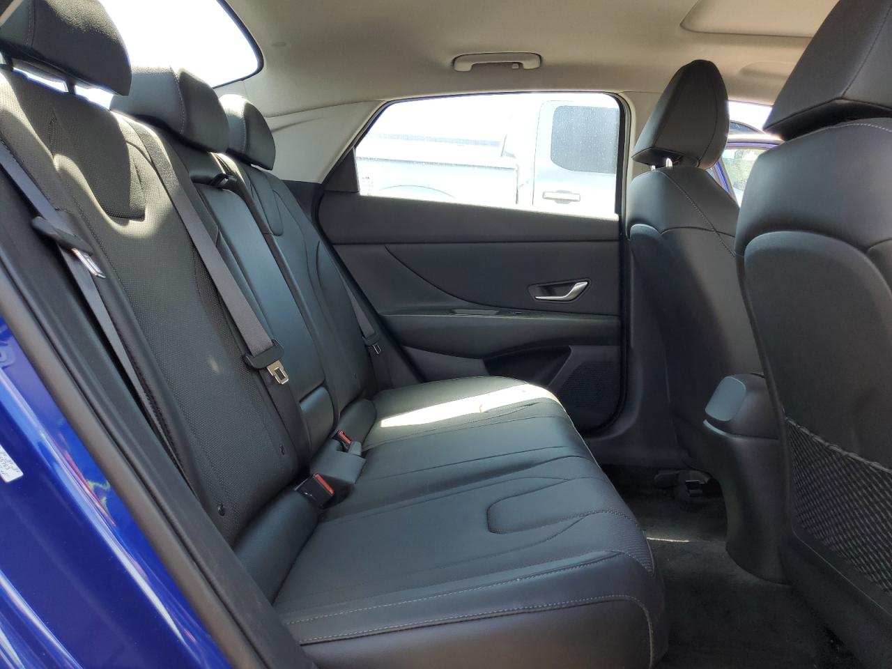 HYUNDAI ELANTRA LIMITED