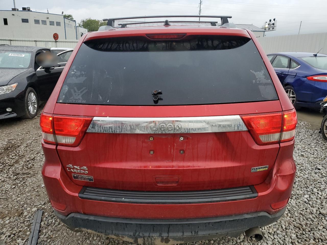 JEEP GRAND CHEROKEE LAREDO