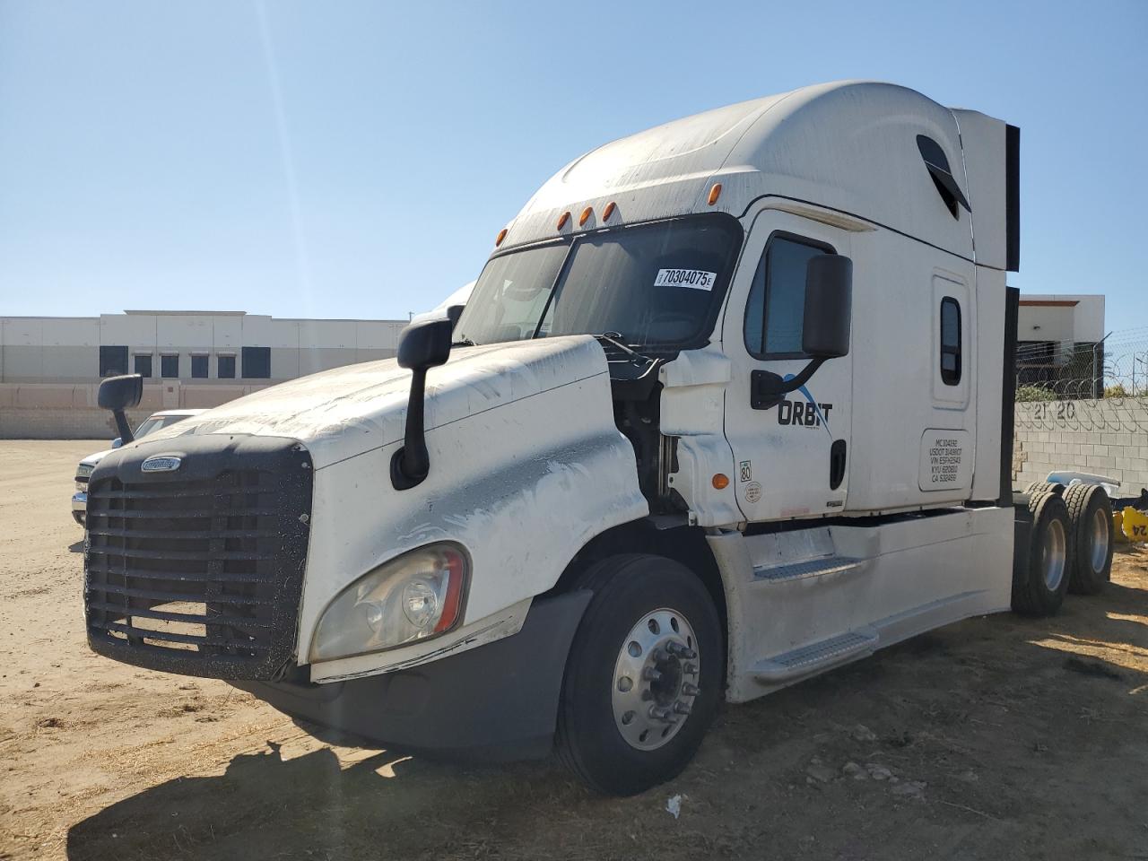 Lot #3237033022 2014 FREIGHTLINER CASCADIA 1