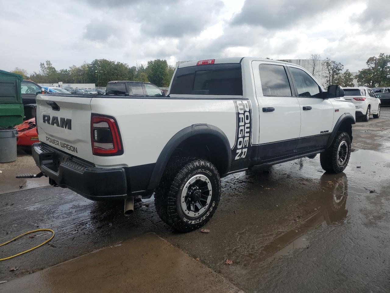 RAM 2500 POWERWAGON