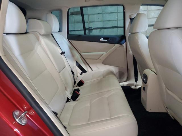 2016 VOLKSWAGEN TIGUAN S WVGBV7AX4GW055648