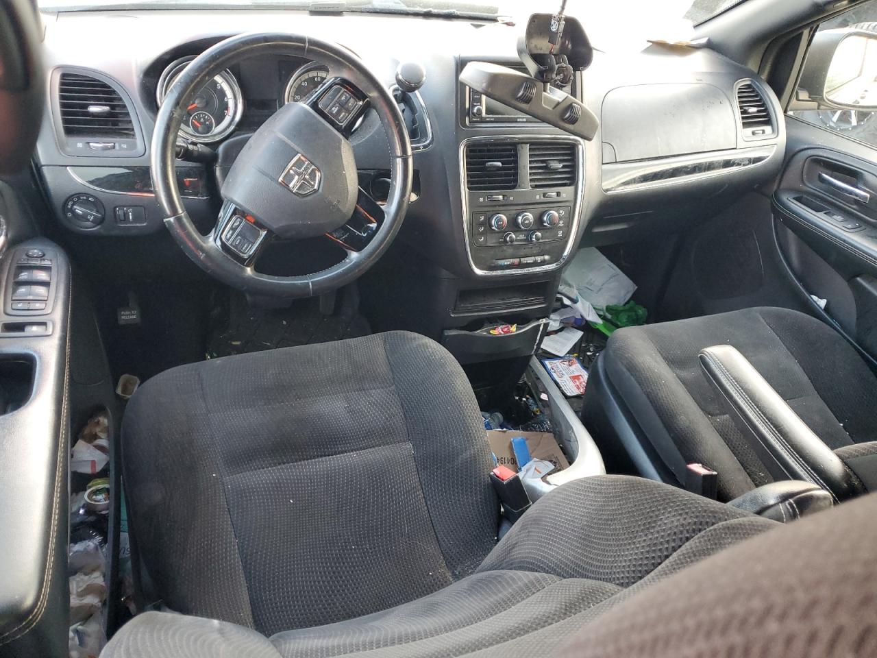 DODGE GRAND CARAVAN SE