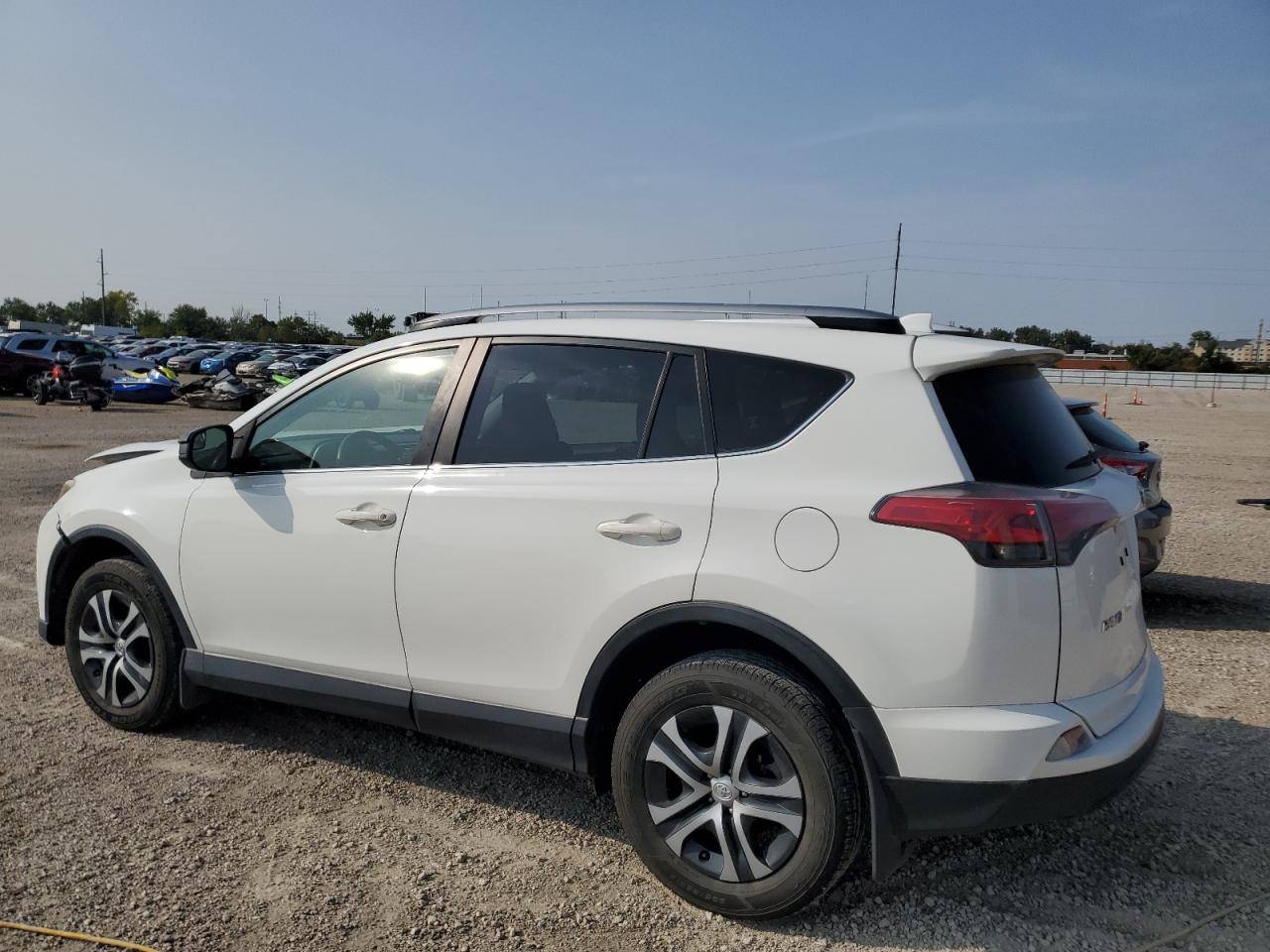 TOYOTA RAV4 LE