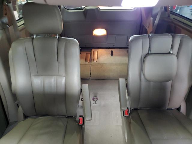 2016 CHRYSLER TOWN & COU 2C4RC1CG0GR261464