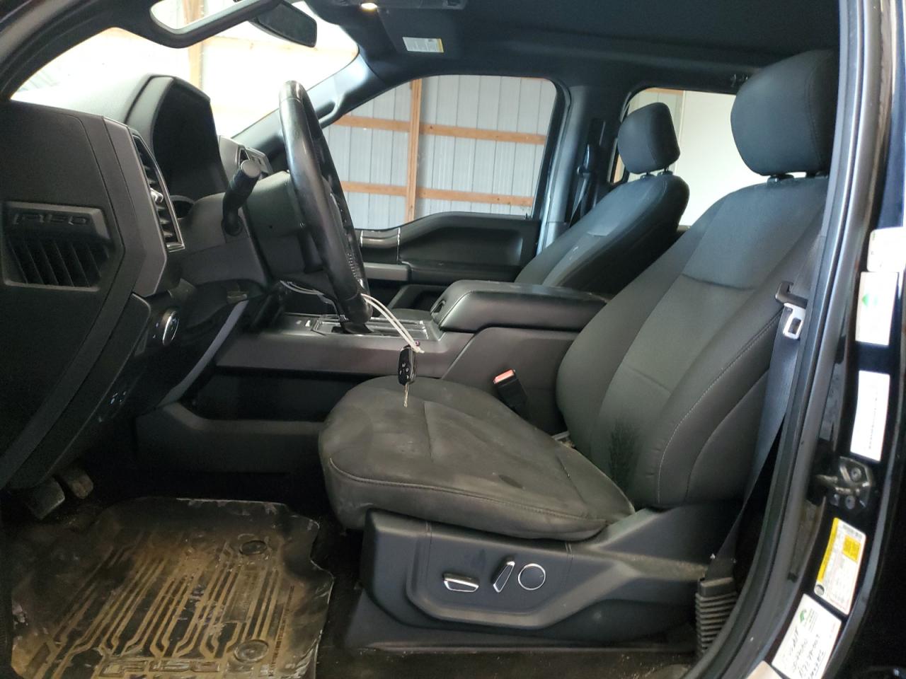 FORD F-150 SUPERCREW