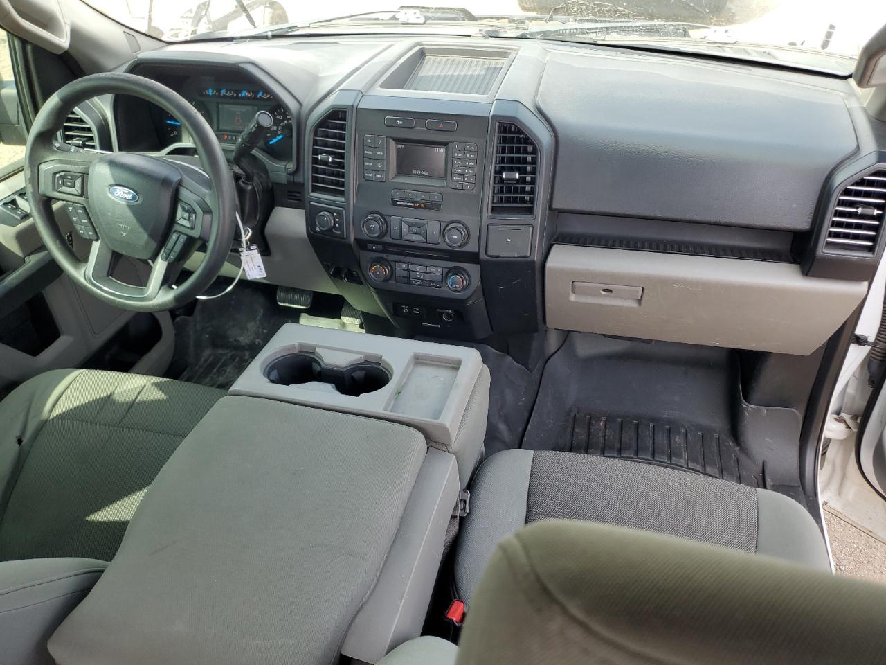 FORD F-150 SUPER CAB