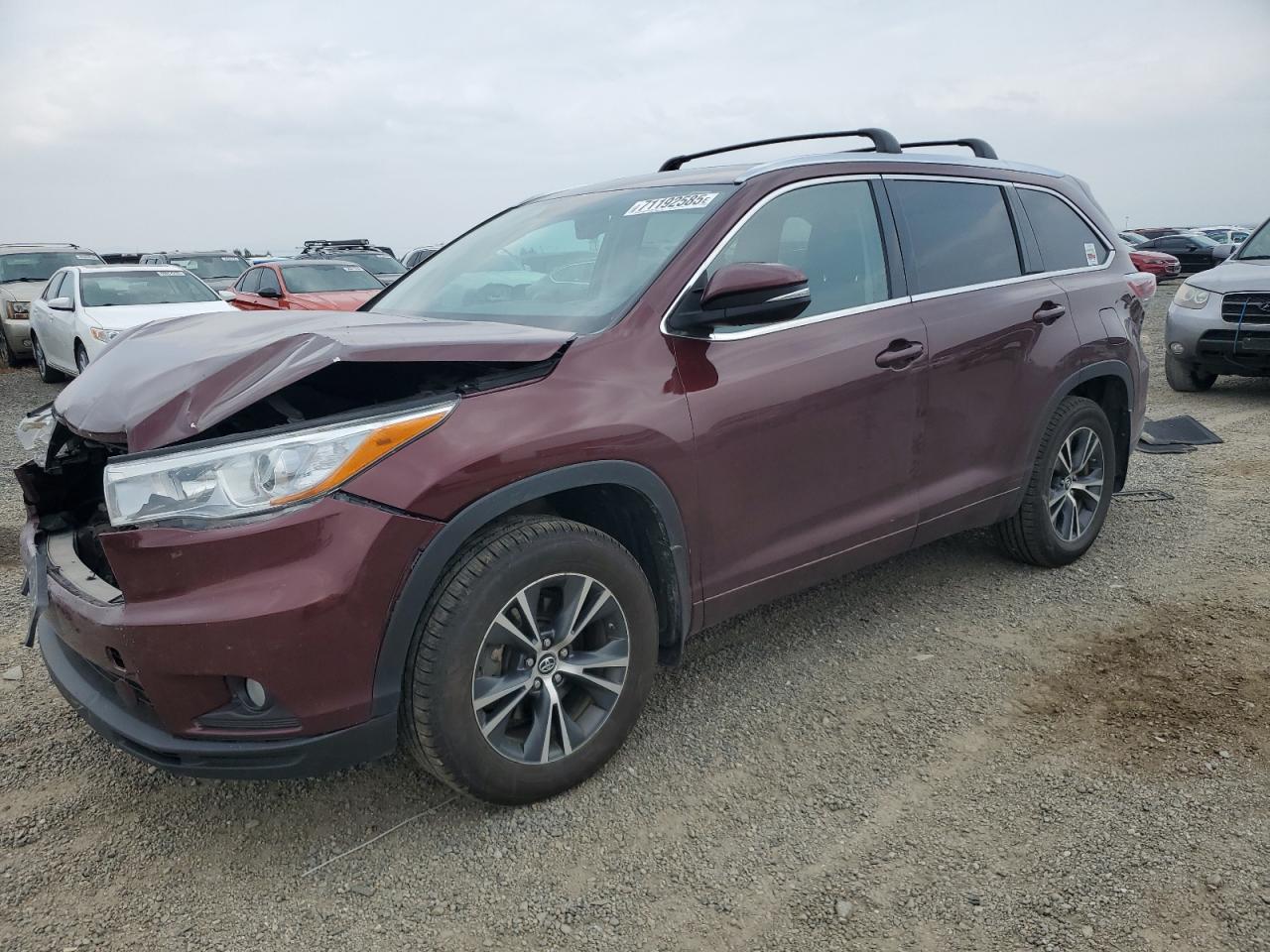 TOYOTA HIGHLANDER XLE