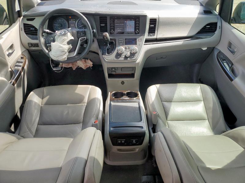 2020 TOYOTA SIENNA XLE 5TDYZ3DC5LS050005