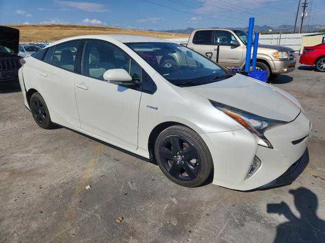 2017 TOYOTA PRIUS JTDKARFU8H3535947