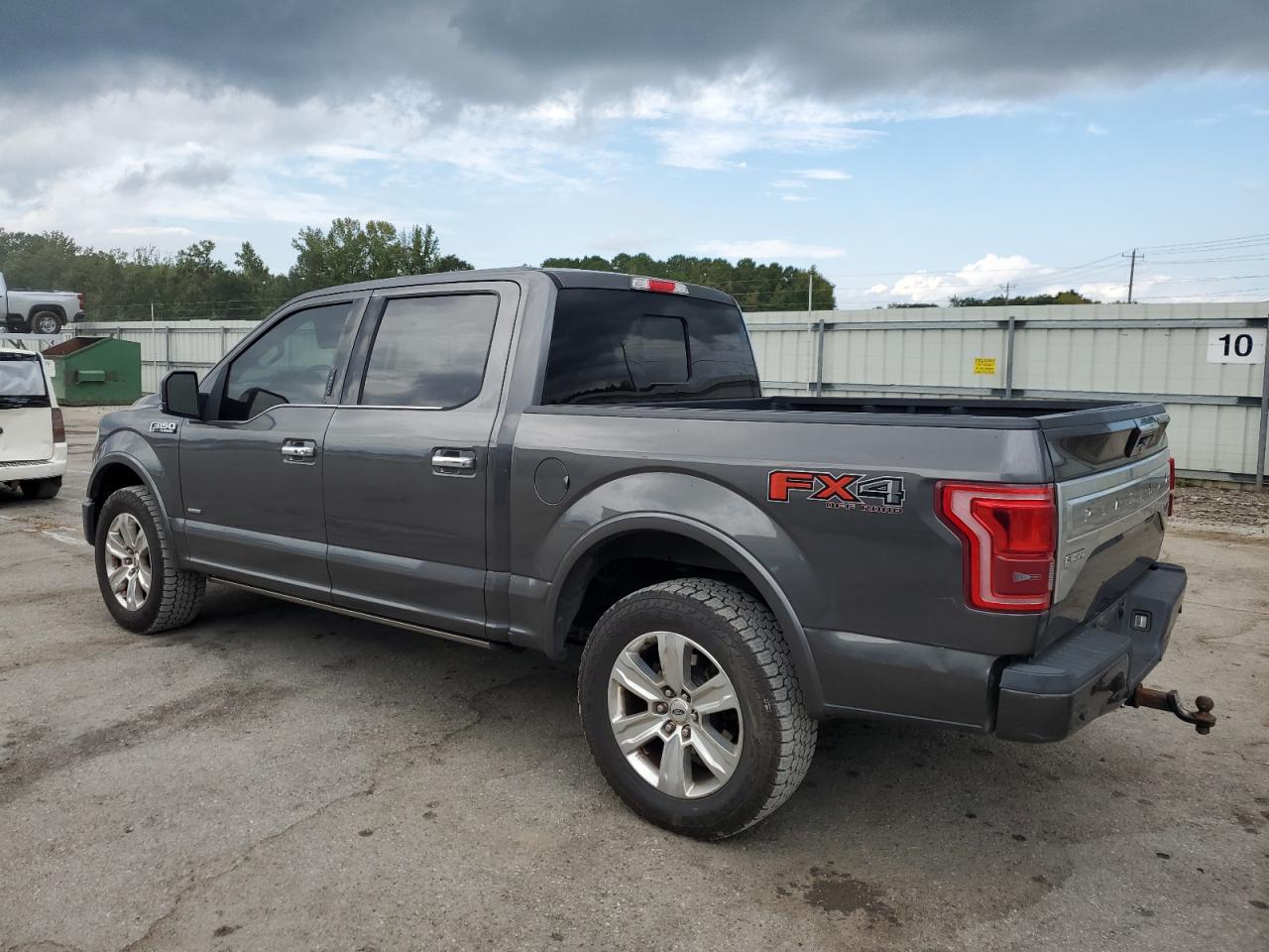 FORD F-150 SUPERCREW