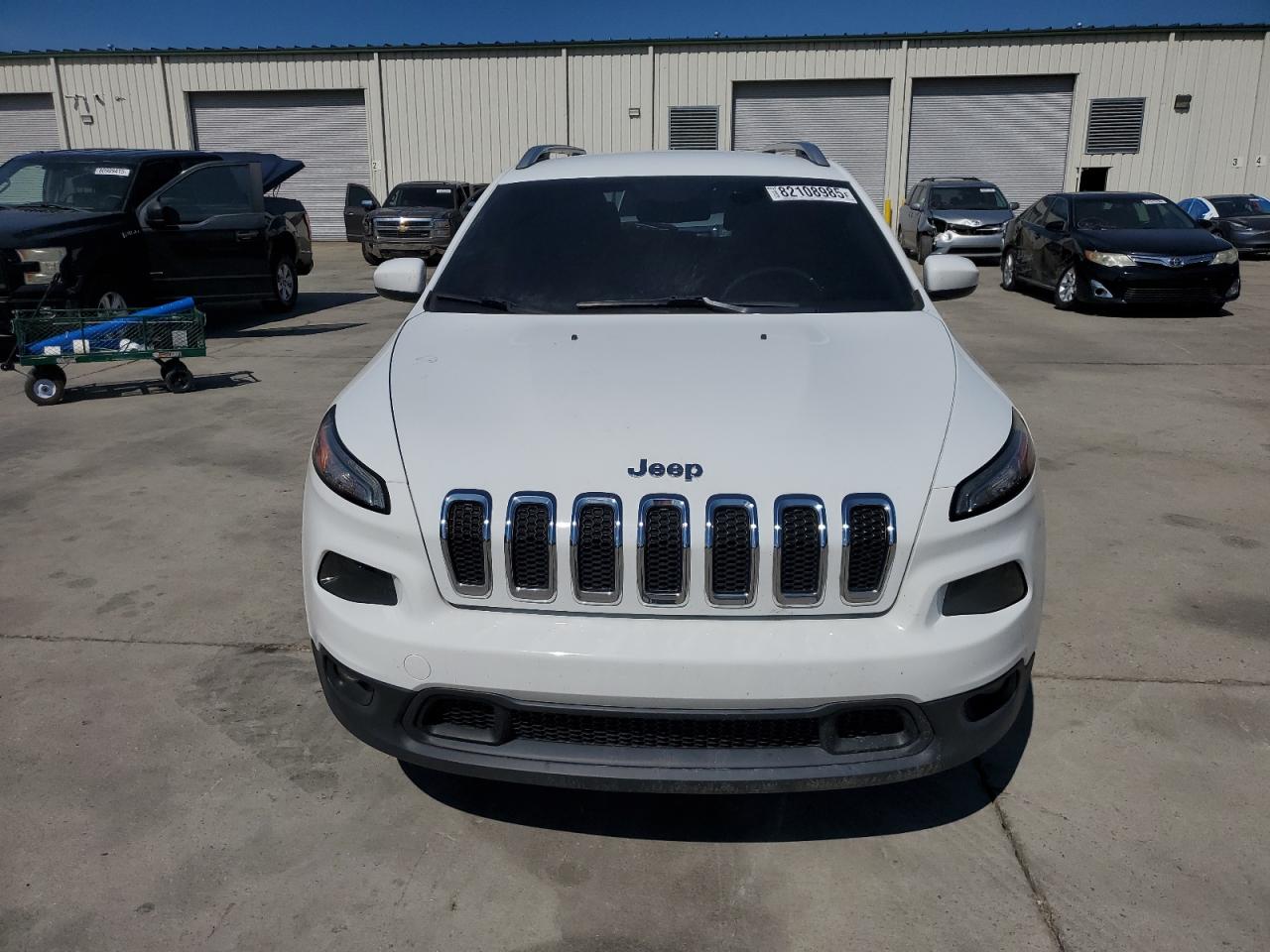 JEEP GRAND CHEROKEE LATITUDE