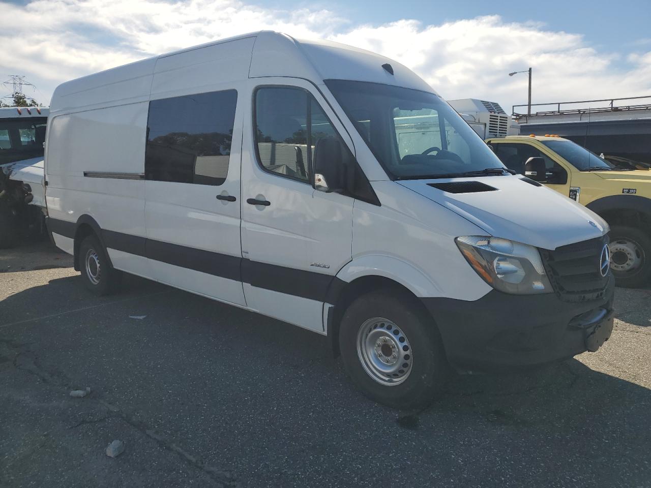 MERCEDES-BENZ SPRINTER 2500