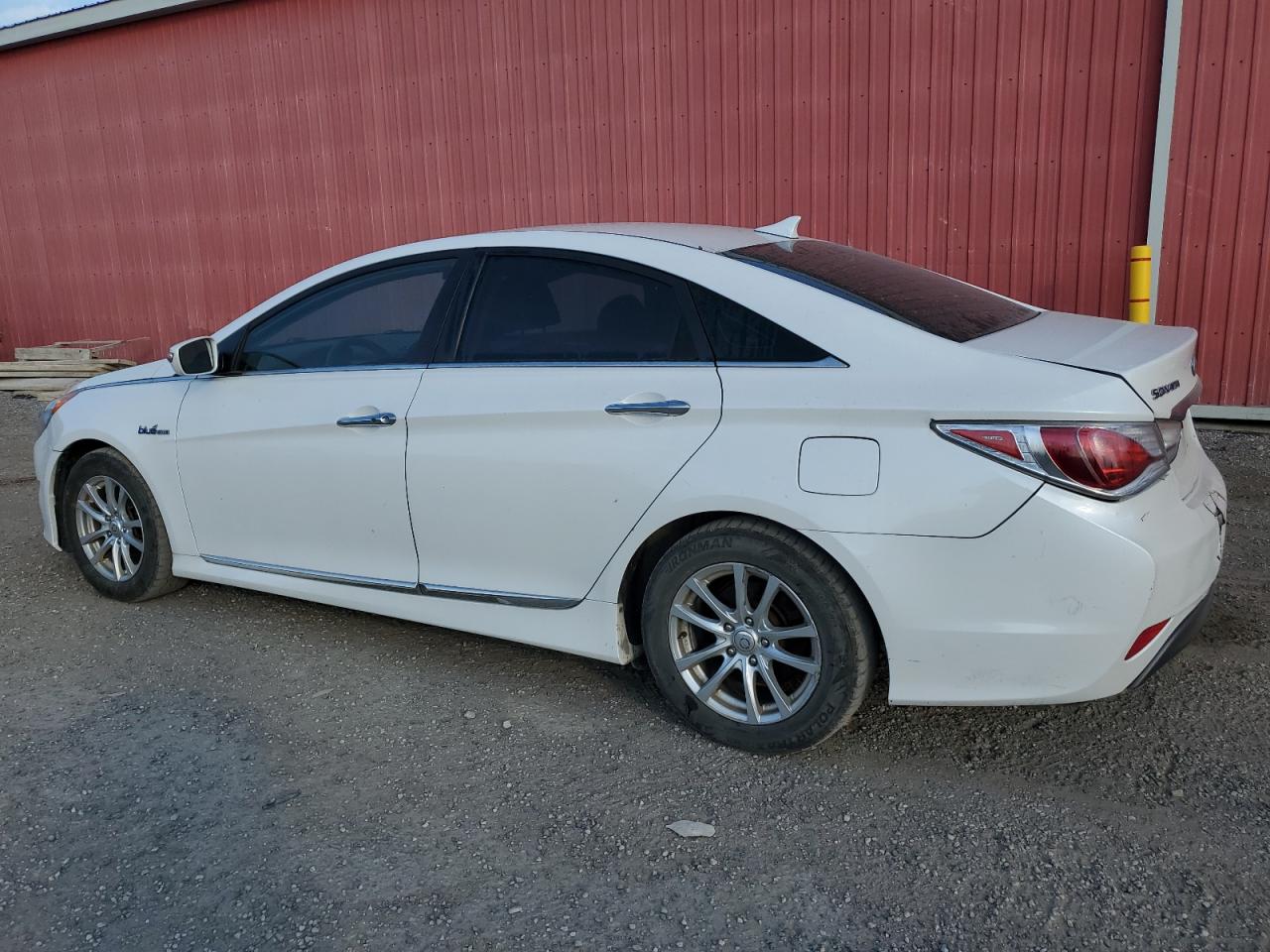 HYUNDAI SONATA HYBRID